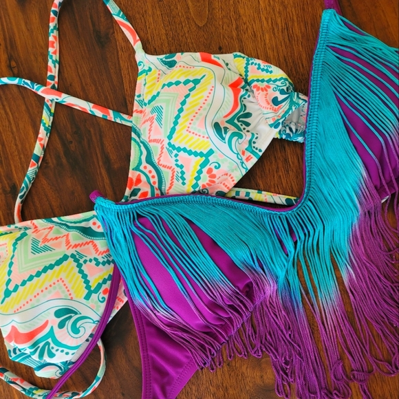 Xhilaration Other - Bikini top bundle